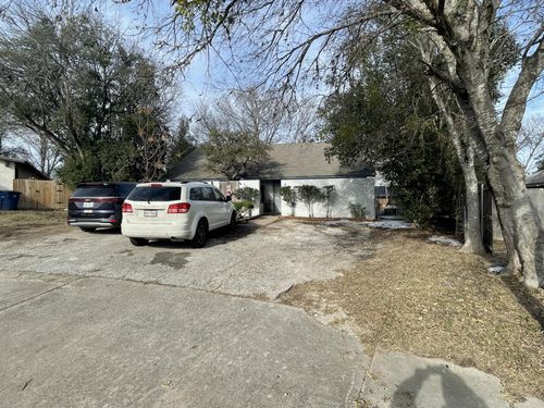 a-806 Plumpton Drive, Austin, TX, 78745 | Card Image