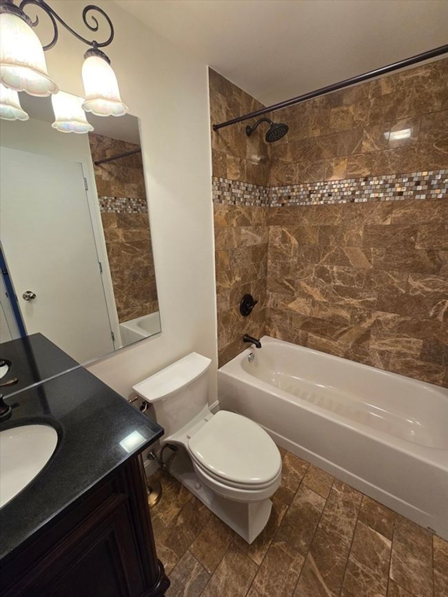PH1 - 950 Massachusetts Ave, Condo with 2 bedrooms, 2 bathrooms and 1 parking in Cambridge MA | Image 7