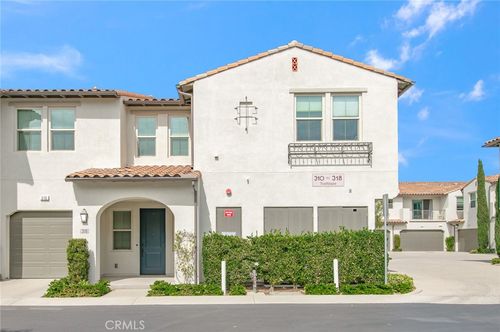 318 Trailblaze, Irvine, CA, 92618-0815 | Card Image