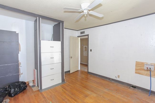 1004 E 15 Th St, House other with 4 bedrooms, 2 bathrooms and null parking in Big Spring TX | Image 11
