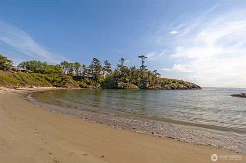 1248 Kanaka Bay Rd, Friday Harbor, WA, 98250-8611 | Card Image