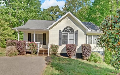 330 Cedar Springs Ln, Dahlonega, GA, 30533-7807 | Card Image