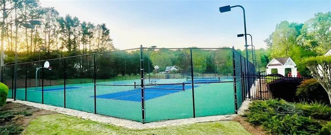 7675 Lanier View Rdg, House other with 3 bedrooms, 2 bathrooms and 2 parking in Cumming GA | Image 69