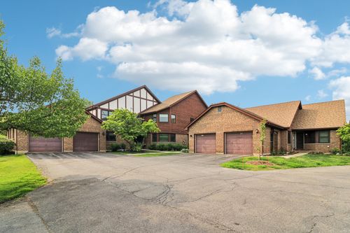 apt-c-35 Terrace Ln, Lake Zurich, IL, 60047-3111 | Card Image