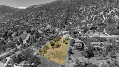 818 N Traver Trl, Glenwood Springs, CO, 81601-2852 | Card Image