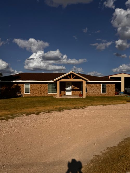 606 N 32nd St, Lovington, NM, 88260-3056 | Card Image