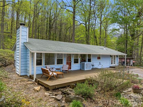 36 Dogwood Dr, Maggie Valley, NC, 28751-8733 | Card Image