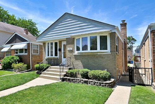 7510 N Oketo Ave, CHICAGO, IL, 60631-4431 | Card Image