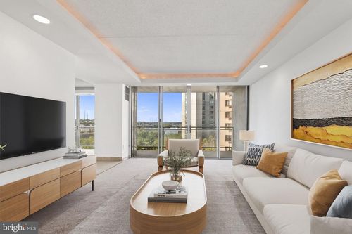 56f-2301 Cherry St, PHILADELPHIA, PA, 19103-1029 | Card Image