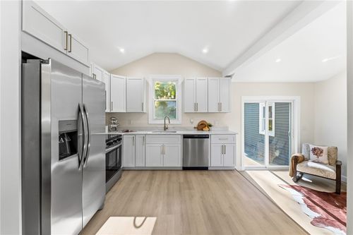 132 Greenville Rd, North Smithfield, RI, 02896-7412 | Card Image