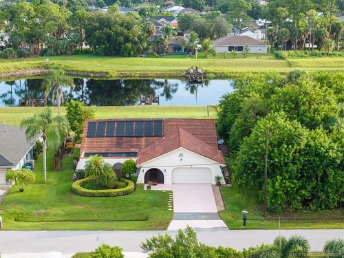 917 Sw Abingdon Ave, Port Saint Lucie, FL, 34953-2802 | Card Image
