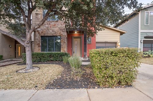 904 Freewater Ln, Austin, TX, 78704-7026 | Card Image