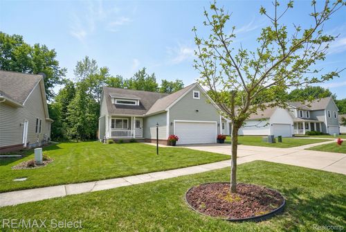 185 Laura Ln, Linden, MI, 48451-8446 | Card Image