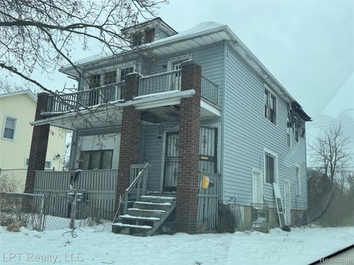 379 Florence St, Highland Park, MI, 48203-2654 | Card Image