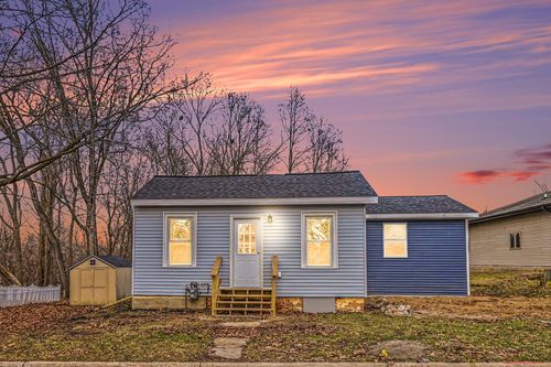 126 Riverside Dr, Portland, MI, 48875-1721 | Card Image