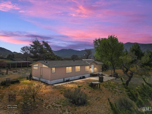 41346 Basin St, Caliente, CA, 93518-1700 | Card Image