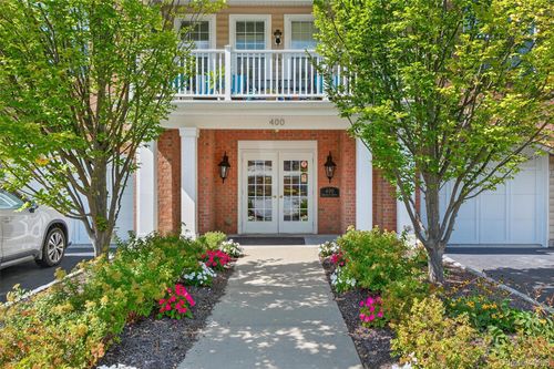 423 Regency Dr, Fishkill, NY, 12524-4938 | Card Image