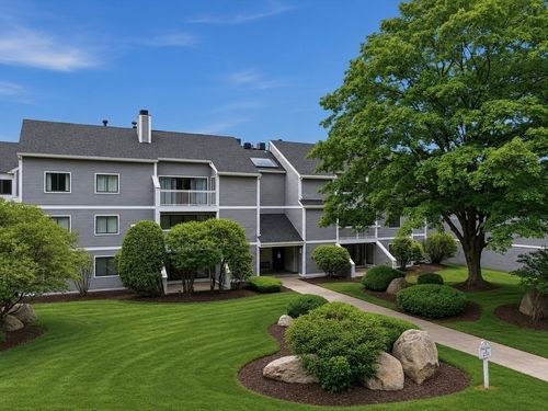 79-1100 Salem St, Lynnfield, MA, 01940-1583 | Card Image