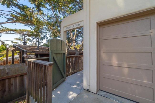 24826 Santa Fe St, House other with 3 bedrooms, 2 bathrooms and 2 parking in Carmel CA | Image 31