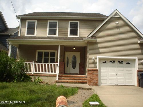 18 Stuyvesant Rd, Brick, NJ, 08723-5321 | Card Image