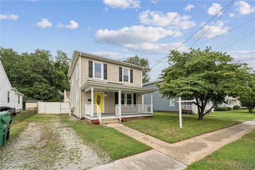627 Colonial Ave, Colonial Heights, VA, 23834-3421 | Card Image