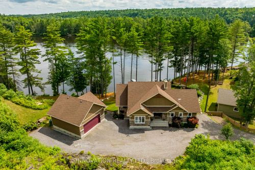 103 A Carriage Landing Dr, Haley Station, ON, K0J1Y0 | Card Image