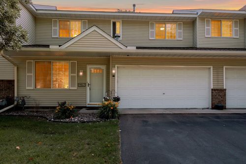 9062 Merrimac Ln N, Maple Grove, MN, 55311-4424 | Card Image
