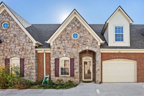 102-1595 Dexter Grove Ct, Cordova, TN, 38016-8736 | Card Image