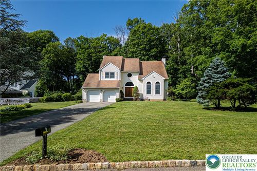 9 Jessica Ct, Lake Hopatcong, NJ, 07849-2271 | Card Image