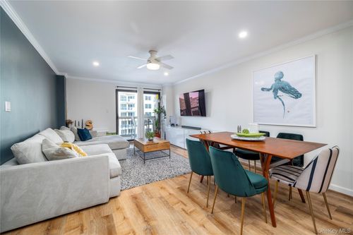 7m-360 Shore Rd, Long Beach, NY, 11561-4380 | Card Image