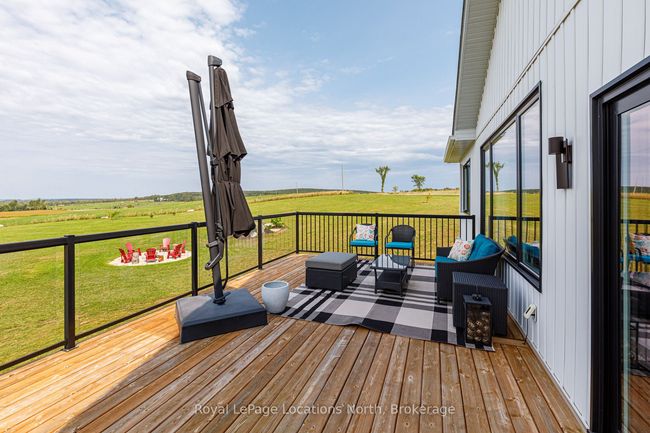 638508 St.Vincent Sydenham Tline, House other with 3 bedrooms, 3 bathrooms and 6 parking in Owen Sound ON | Image 36
