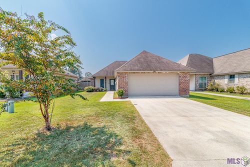 7760 Ridgeline Dr, Denham Springs, LA, 70706 | Card Image