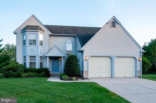 10 Farmhouse Ln, VOORHEES, NJ, 08043-3680 | Card Image
