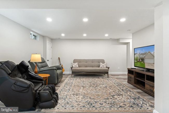 8754 Grantham Ct, House other with 3 bedrooms, 4 bathrooms and null parking in BRISTOW VA | Image 36