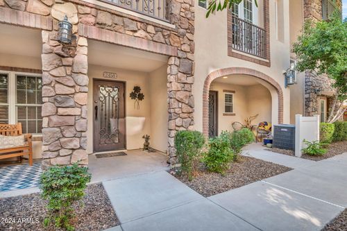 2458 E Roma Ave, Phoenix, AZ, 85016-4973 | Card Image