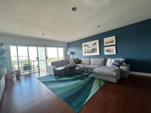 20m-2451 Brickell Ave, Miami, FL, 33129-2423 | Card Image