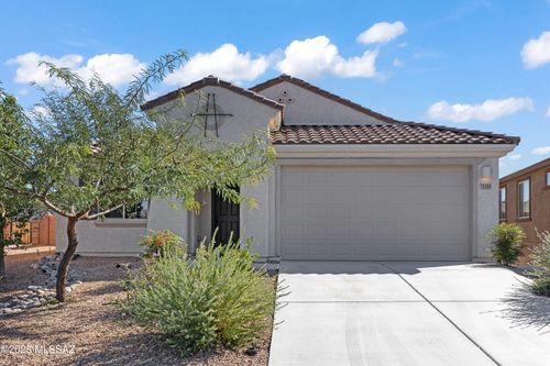 13384 E Knipe Place, Tucson, AZ, 85747 | Card Image