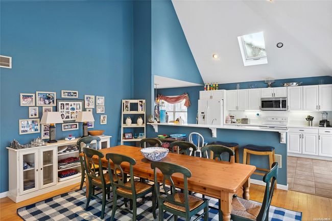 Dining Area | Image 6