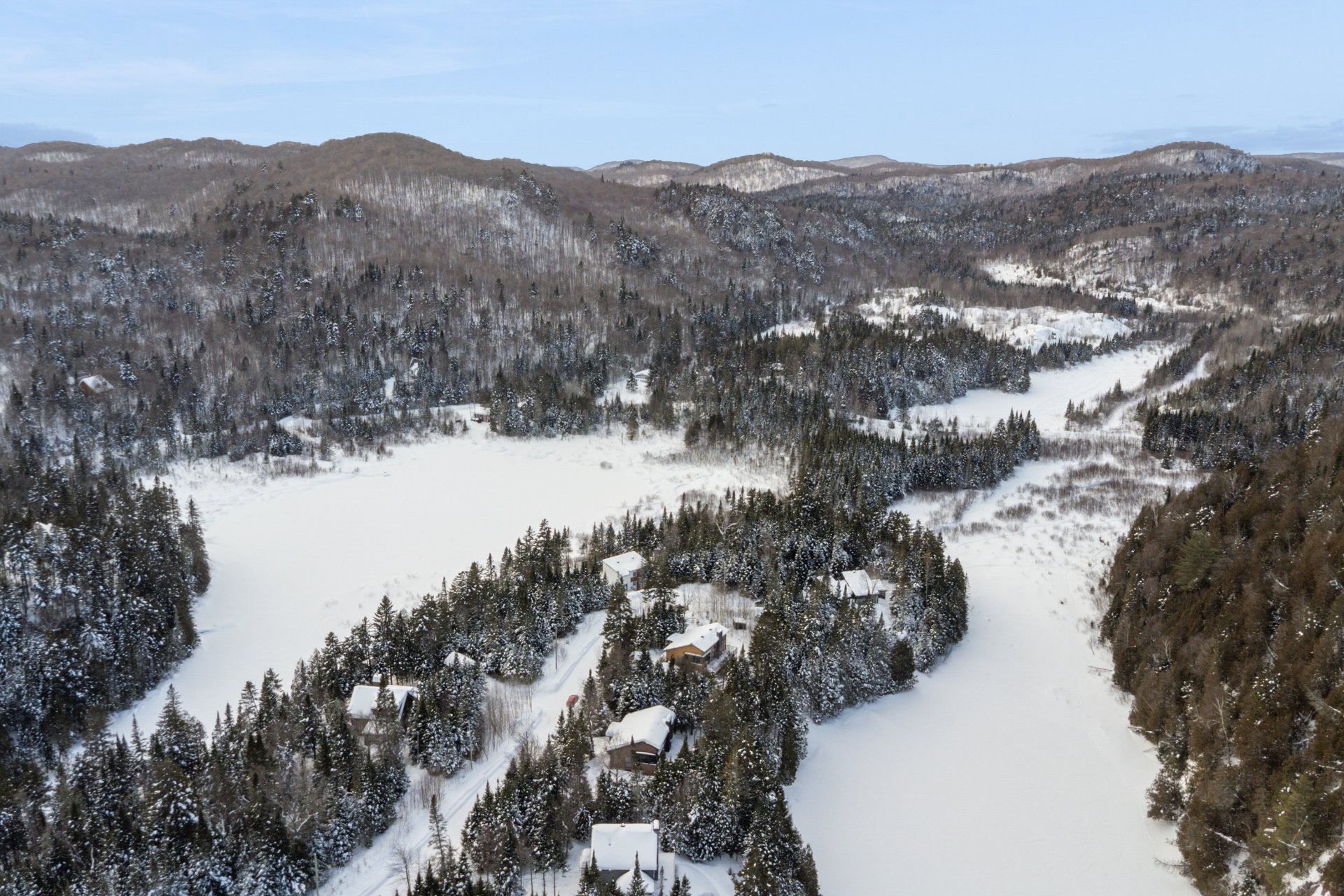 Residential in Saint-Adolphe-d'Howard