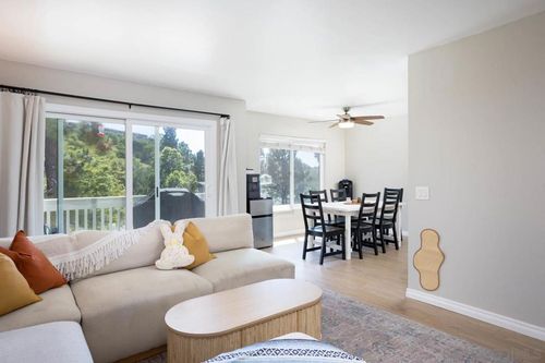 4241 Mesa Vista Way, Unit 5, Oceanside, CA, 92057 | Card Image