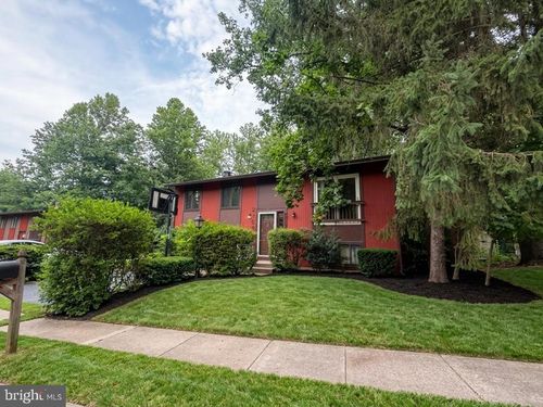 2368 Old Trail Dr, RESTON, VA, 20191-3038 | Card Image