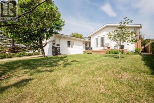 11826 96 St, Grande Prairie, AB, T8V4P4 | Card Image