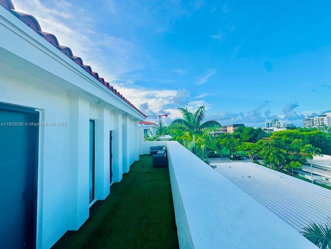 10 - 1150 98 Th St, Townhouse with 5 bedrooms, 4 bathrooms and null parking in Bay Harbor Islands FL | Image 27