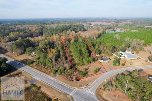 102 Highsmith Ave, Screven, GA, 31560-9551 | Card Image