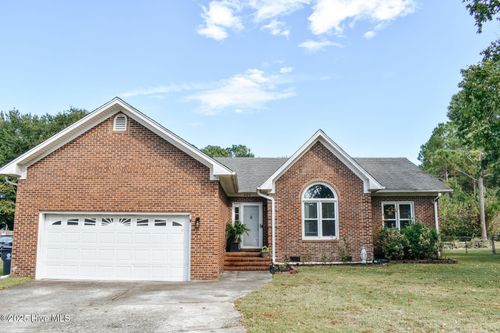 606 Fitzgerald Dr, Wilmington, NC, 28405-1534 | Card Image