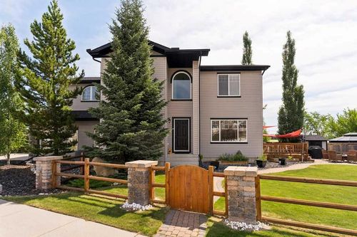 115 Rockmont Crt Nw, Calgary, AB, T3G5V8 | Card Image