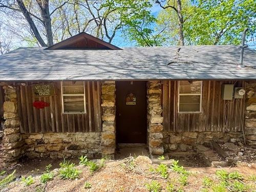 21 Riverview Cir, Hardy, AR, 72542-6014 | Card Image