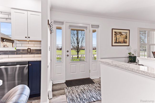 3 - 11987 Shenandoah Dr, Home with 2 bedrooms, 2 bathrooms and null parking in South Lyon MI | Image 5