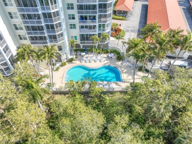 105 - 6573 Marissa Loop, Condo with 3 bedrooms, 2 bathrooms and null parking in Naples FL | Image 33