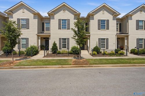 203 Saint Louis Street, Madison, AL, 35758 | Card Image